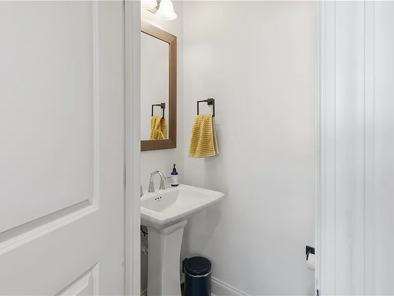 316 Olmstead Way — Photo 13