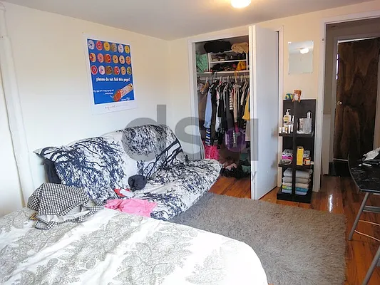 Rented by DSA Realty | media 26