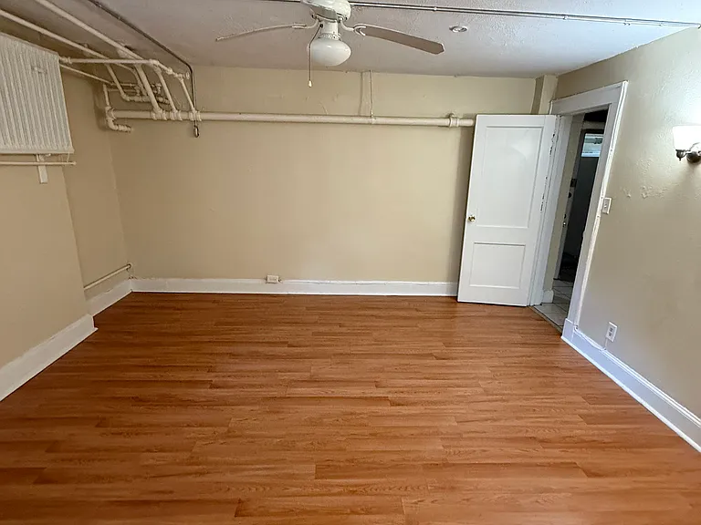 507 Norton Pkwy #0 — Photo 2