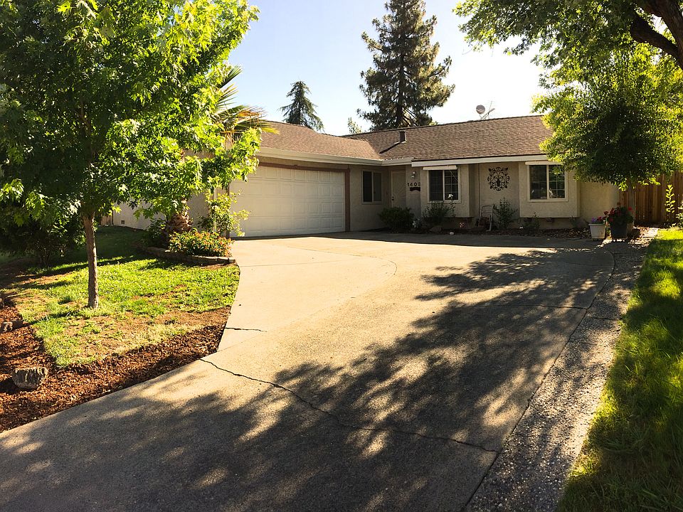 1st image of 1403 Oakmont Dr