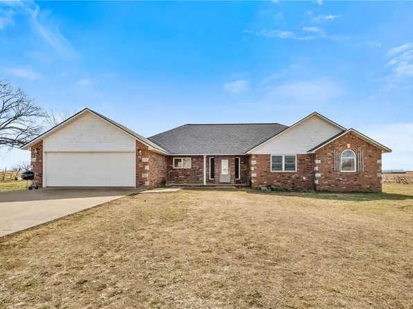 43244 S 685th Rd, Jay, OK 74346