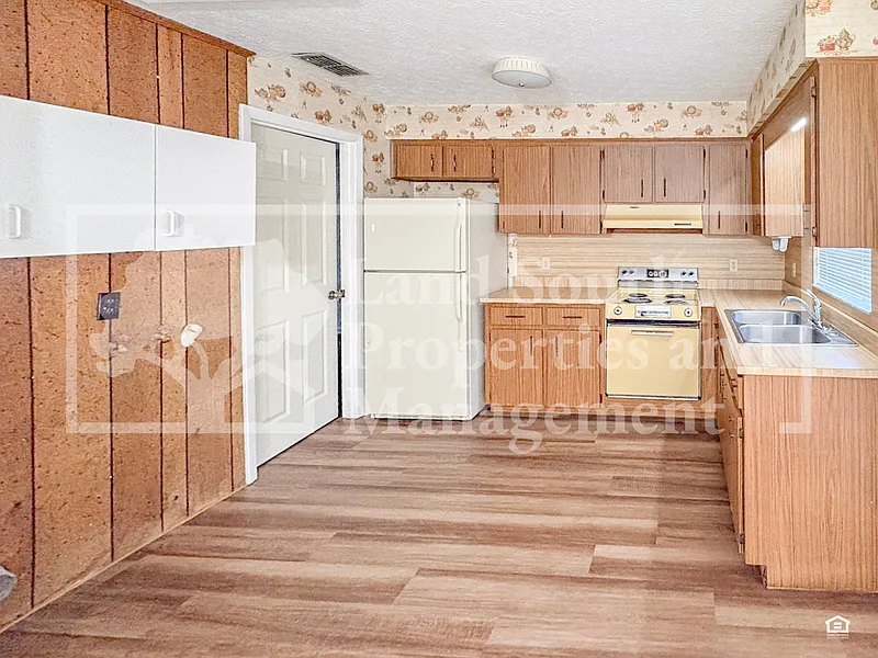 1 bed, 1.0 bath, 705 sqft, $1,100 — Photo 4