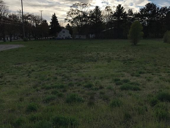 5th image of 2550 Heights Ravenna Rd