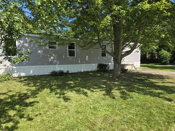 15 Columbia Ave