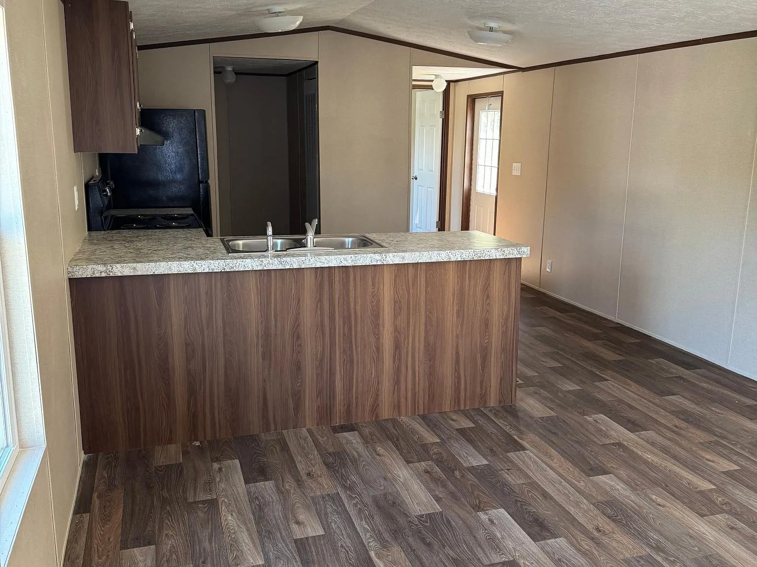 2 Miller Hill Rd — Photo 2