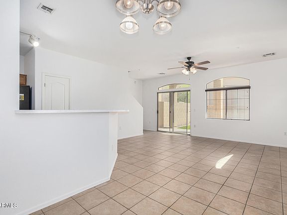 5th image of 1350 S GREENFIELD Road #1053