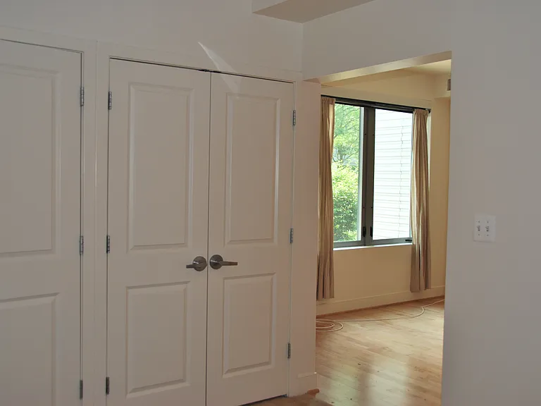 4101 Albemarle St NW #318 — Photo 11