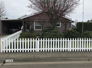 166 64th Pl, Springfield, OR 97478