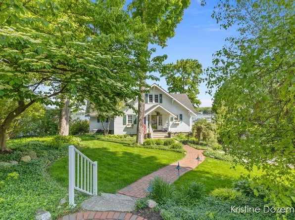 7287 Belding Rd NE, Rockford, MI 49341