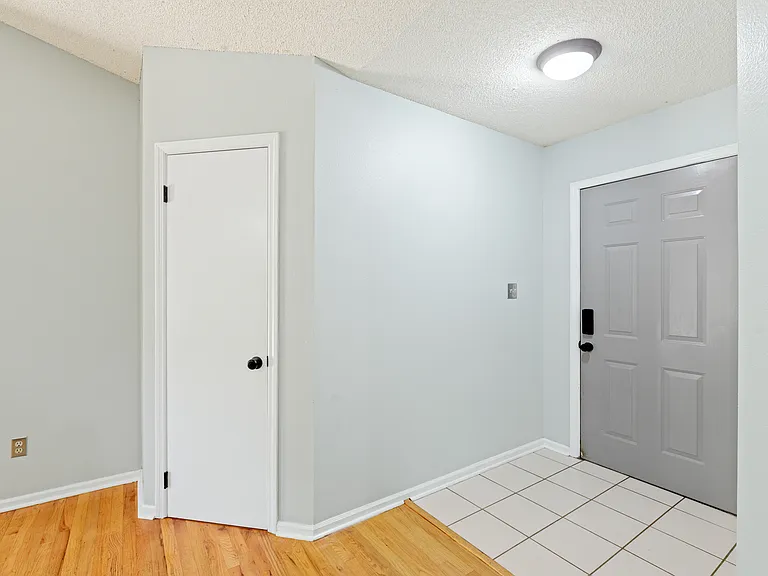 1835 Folkstone Rd — Photo 13