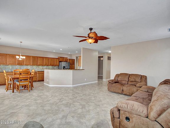 2nd image of 25633 W ST CATHERINE Avenue