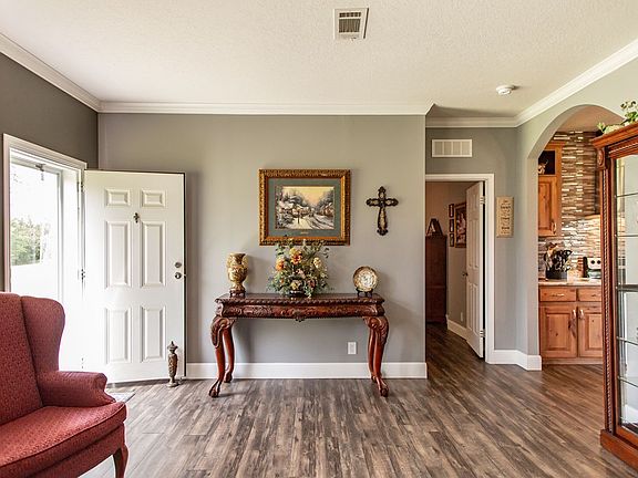 5th image of 778 Otter Cir