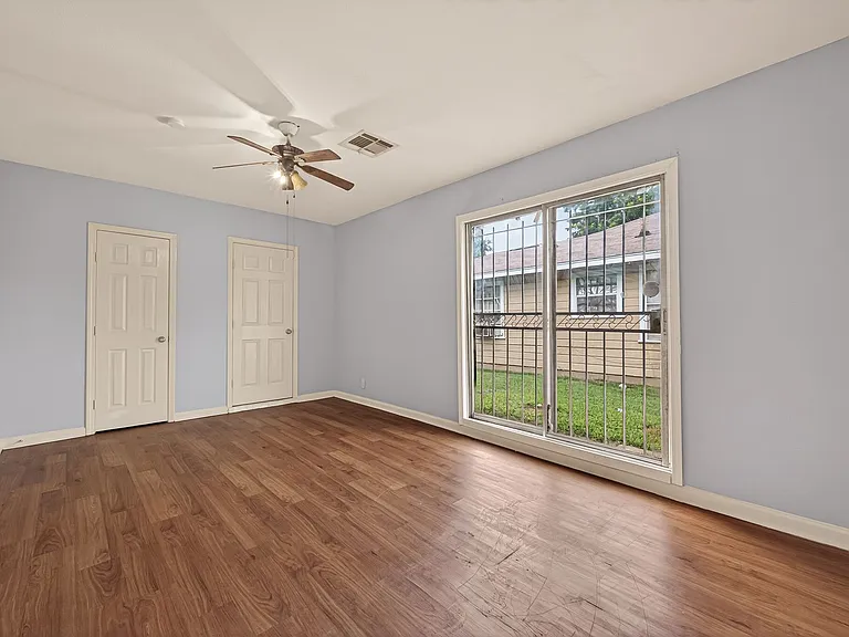 10506 Buffum St — Photo 16