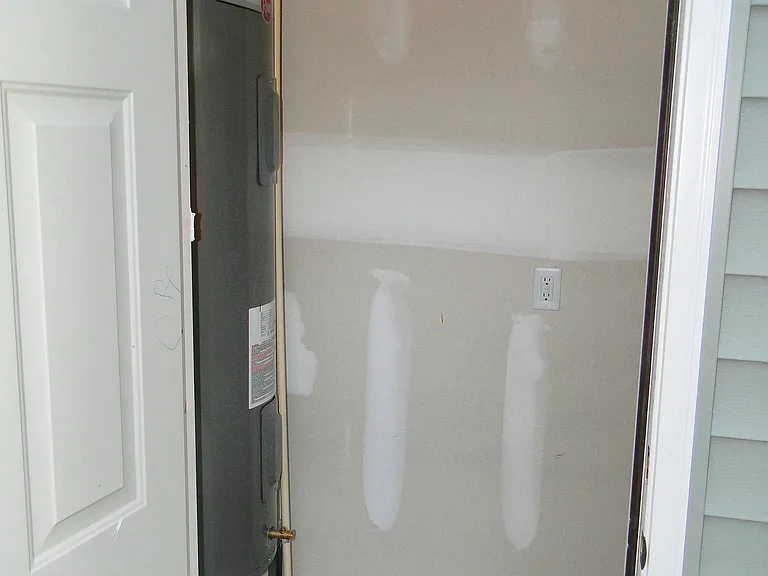 8814 Commons Townes Dr — Photo 15
