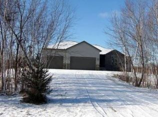 22432 Xenon St NW, Nowthen, MN 55303