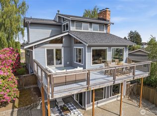 4019 52nd Place SW, Seattle, WA 98116