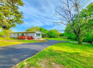 269 Summitt Rd, Madisonville, TN 37354