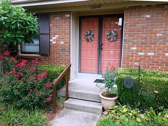 3rd image of 12009 Brookmoor Dr