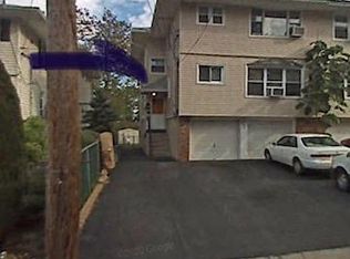 25 Valerie Dr APT 1, Yonkers, NY 10703