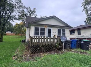 2222 SW 1st St, Des Moines, IA 50315