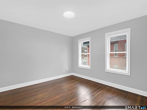 5th image of 144 Madison St Unit 3