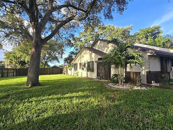 2nd image of 9600 NW 15th Ct
