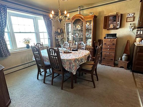 5th image of 3203 Mannerchor Rd