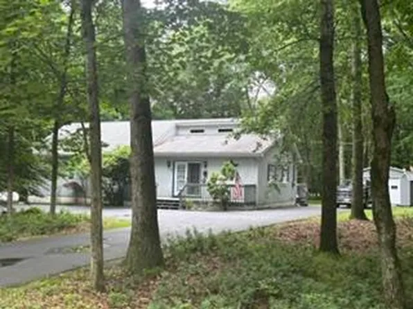 329 Kilmer Trl, Albrightsville, PA 18210