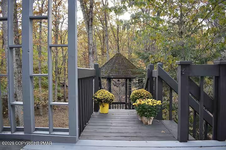 1st image of 275 Canterbury Rd