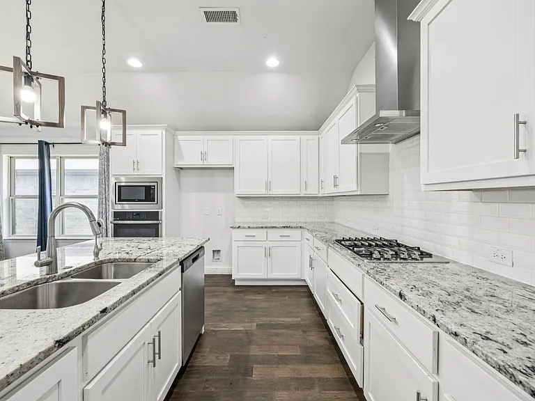 3201 Velma Ln — Photo 31