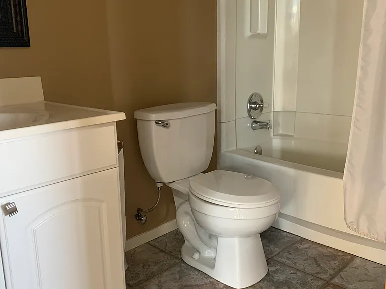 87 Golden View Dr — Photo 8
