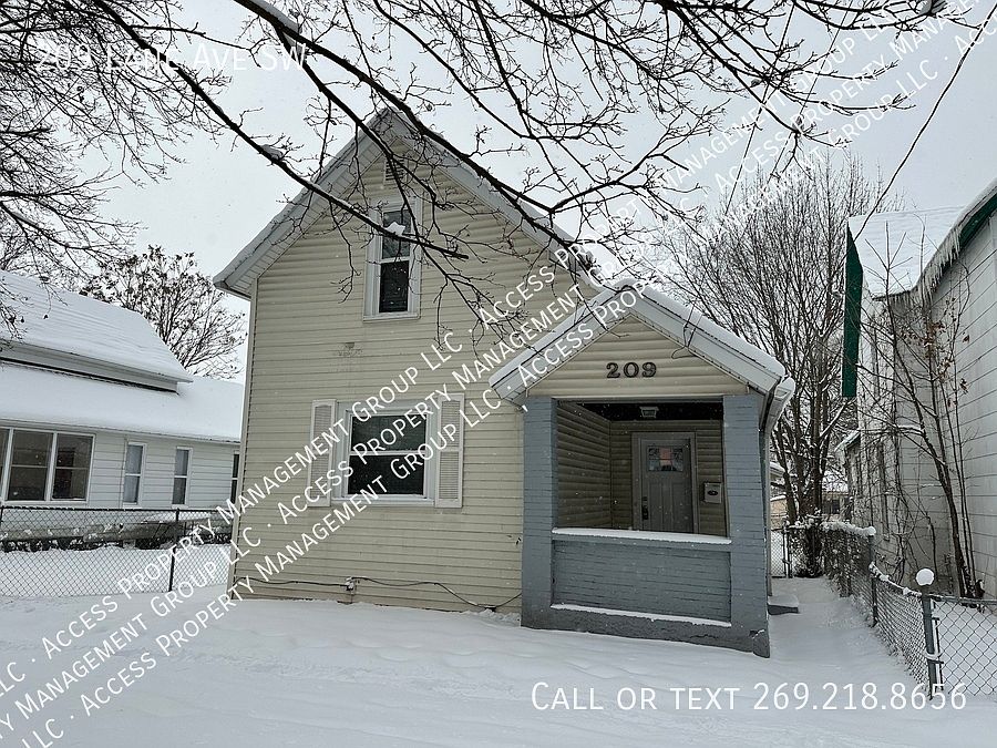 1st image of 209 Lane Ave SW