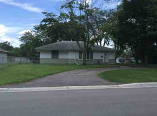 8933 Chicago Ave S, Bloomington, MN 55420