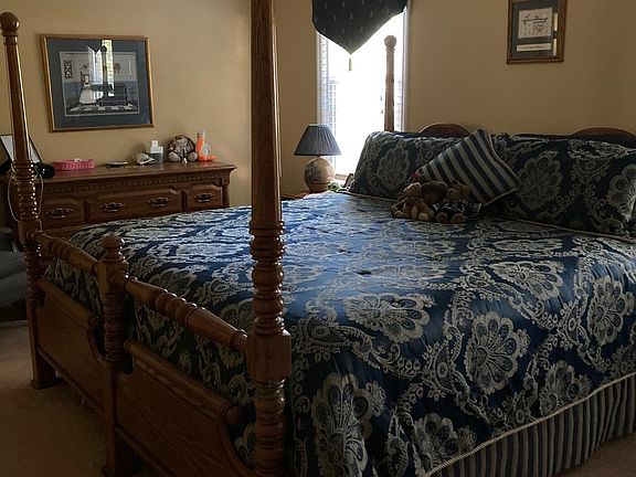 4th image of 2831 Hadrian Dr