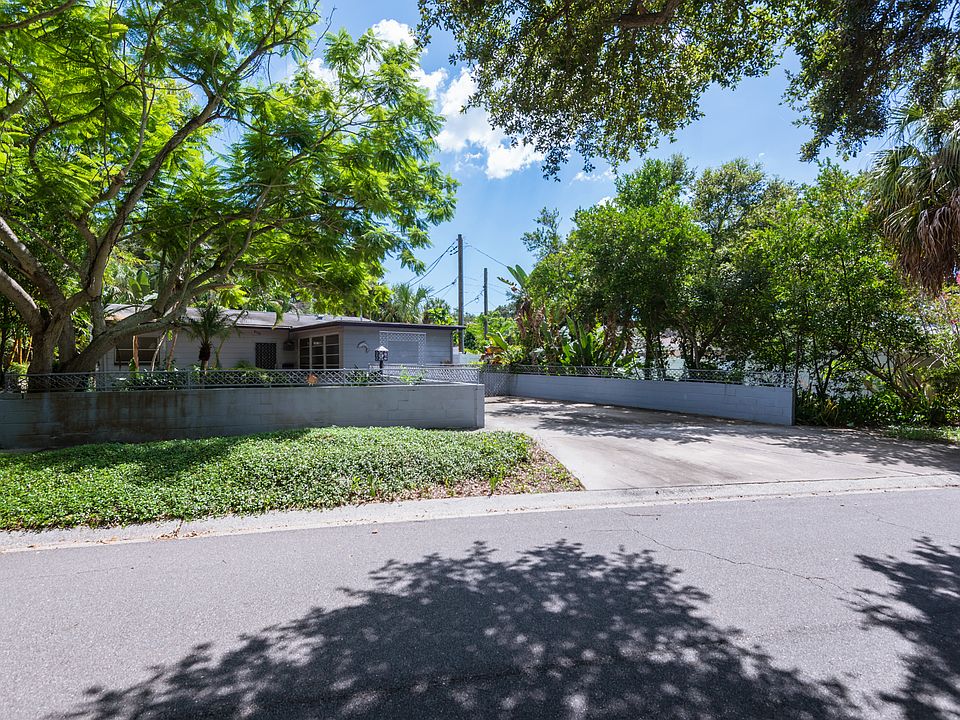 1st image of 8136 25th Ave N