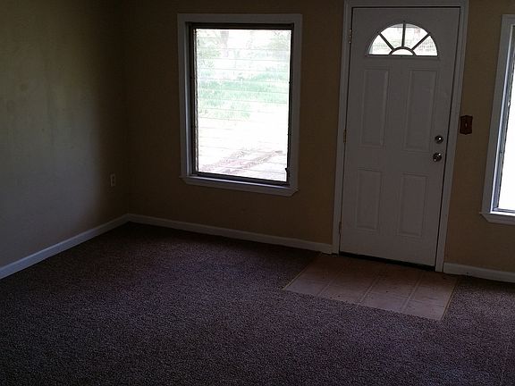 4th image of 6401 Kentucky Ave