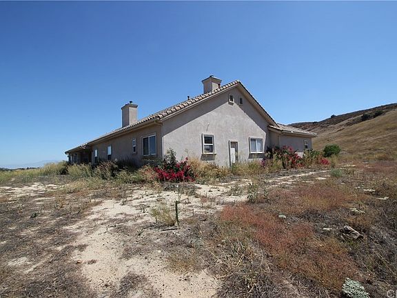 5th image of 39805 Calle De Suenos