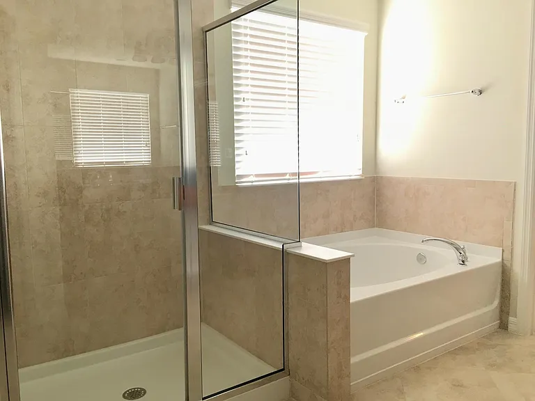 7028 Peppercorn Ct — Photo 6
