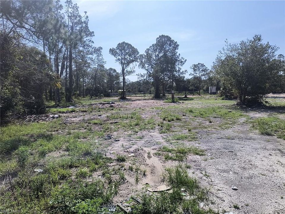 2nd image of 745 S Hacienda ST