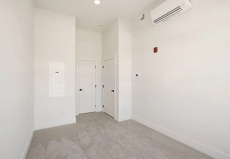 21806 E Indiana Ave #205 — Photo 13