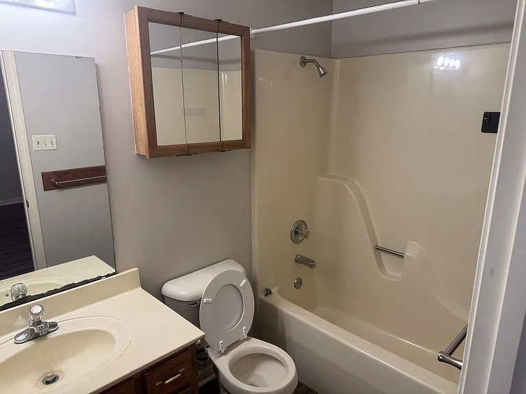 1435 Arapaho Trl — Photo 8