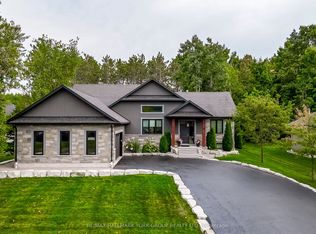 118 Mennill Dr, Springwater, ON L9X 0J2