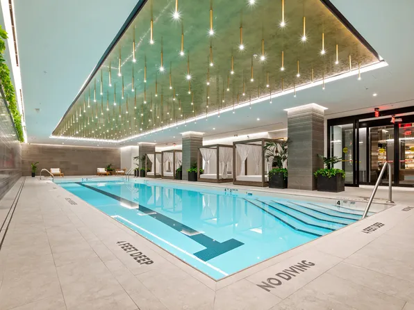 225 West 28th Street image 14 of 26