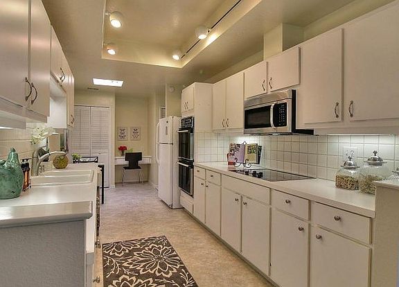 4th image of 50 Horgan Ave APT 16
