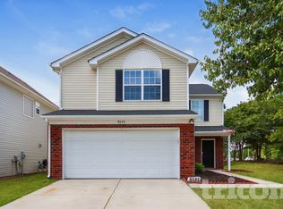 9245 Simonton Dr, Charlotte, NC 28269