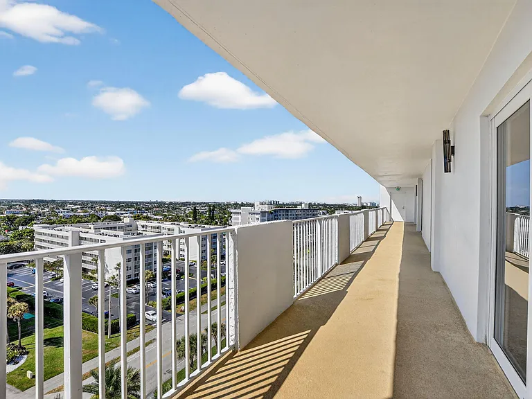 3000 S Ocean Blvd #1004 — Photo 23