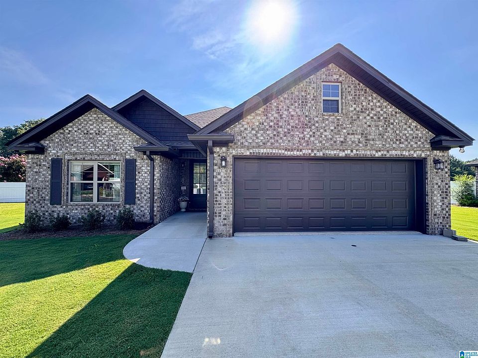 1st image of 110 Marlen Cir