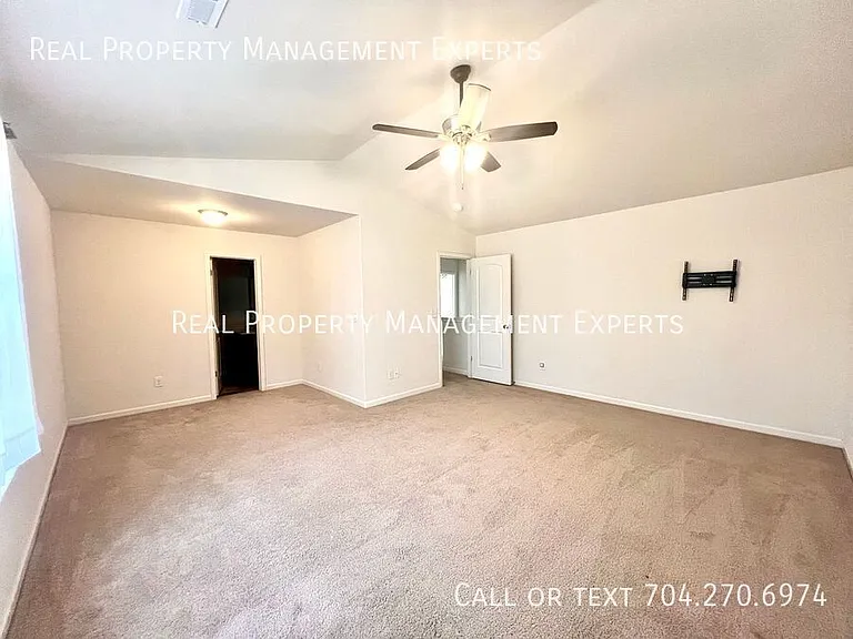 1840 Juniper Dr — Photo 9