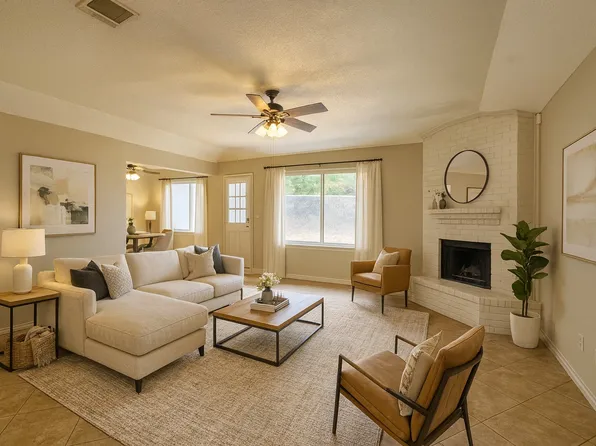 6221 Barcelona Dr, Arlington, TX 76016