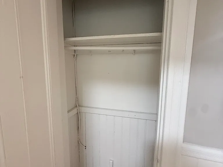42 Walnut St #2 — Photo 5